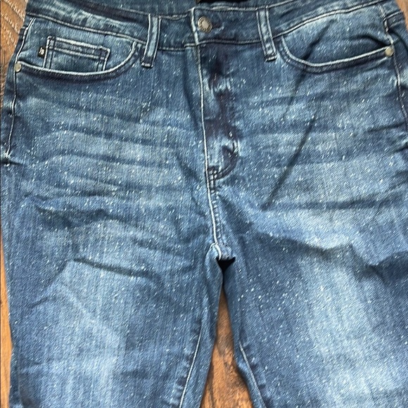 Judy Blue Relaxed Fit SZ 15/32 Paint Splatter Jeans - Picture 5 of 9